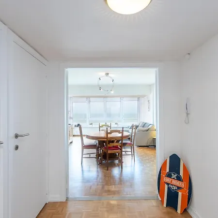 Lecomte - The Coastal Shoreline 139 Ostend